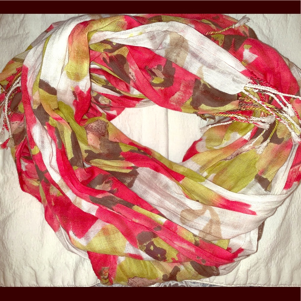LOFT Scarf